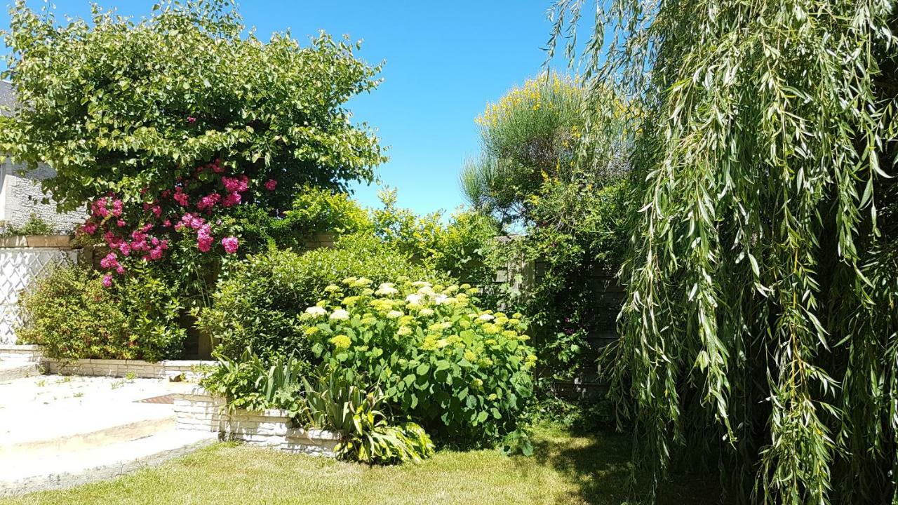 Chambre d'hôtes Liz'A Saint-Côme-de-Fresné Exterior foto